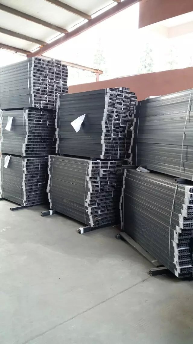 附框、副框、門(mén)窗副框、鋼塑共擠附框